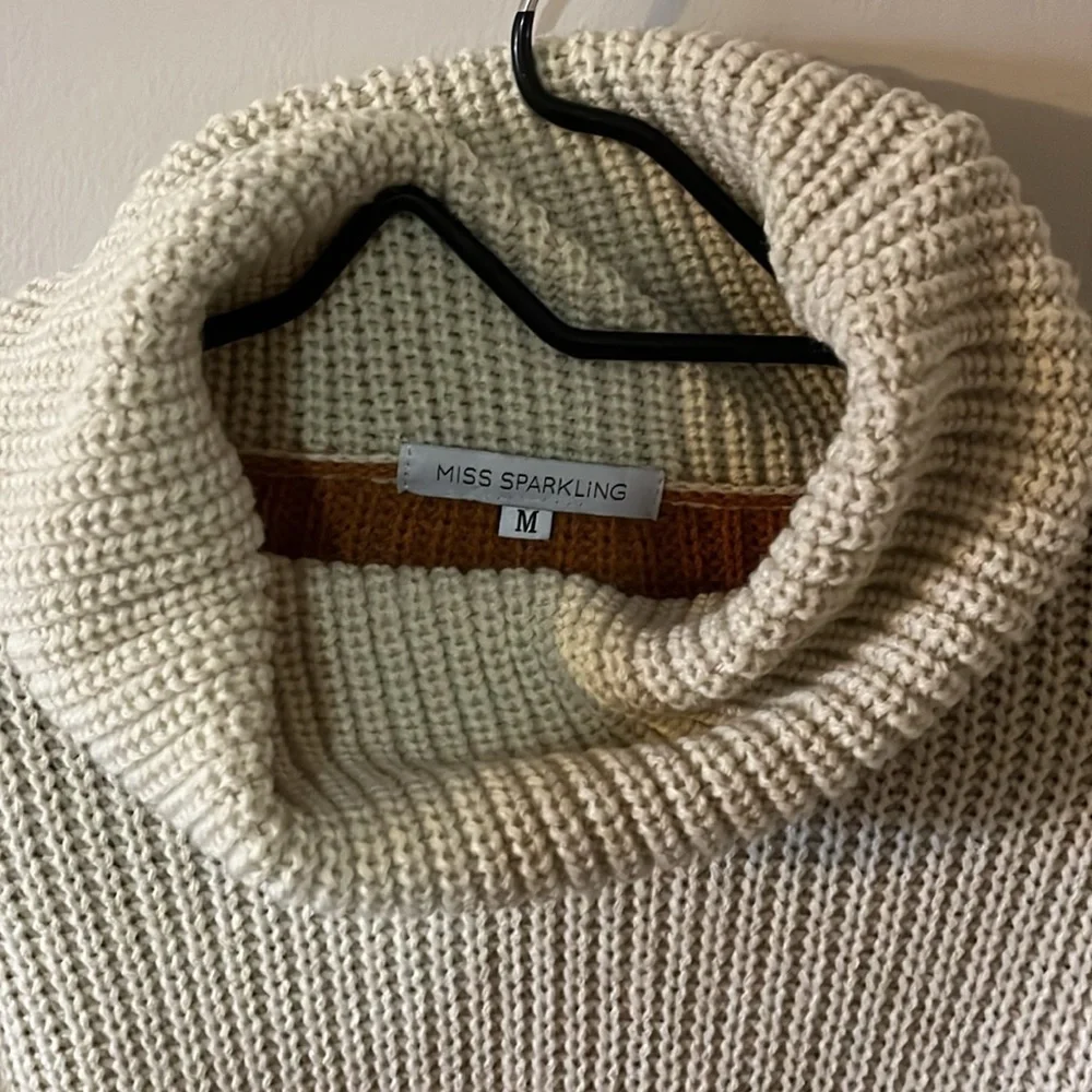 Miss Sparkling Size Medium Cream/Tan/Dark Orange Sweater - Picture 2 of 6